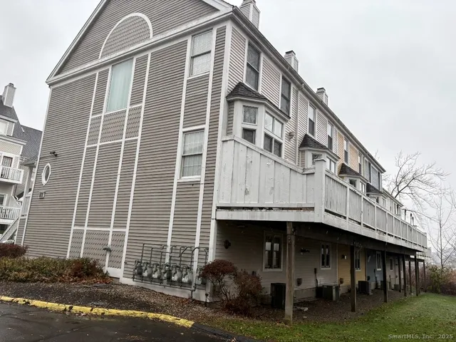 $265,000 | 924 Quinnipiac Avenue, Unit 7, New Haven, CT 06513