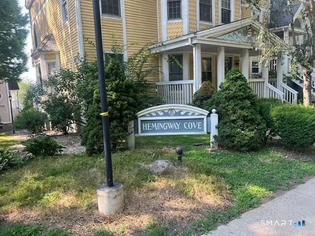 $265,000 | 924 Quinnipiac Avenue, Unit 7, New Haven, CT 06513