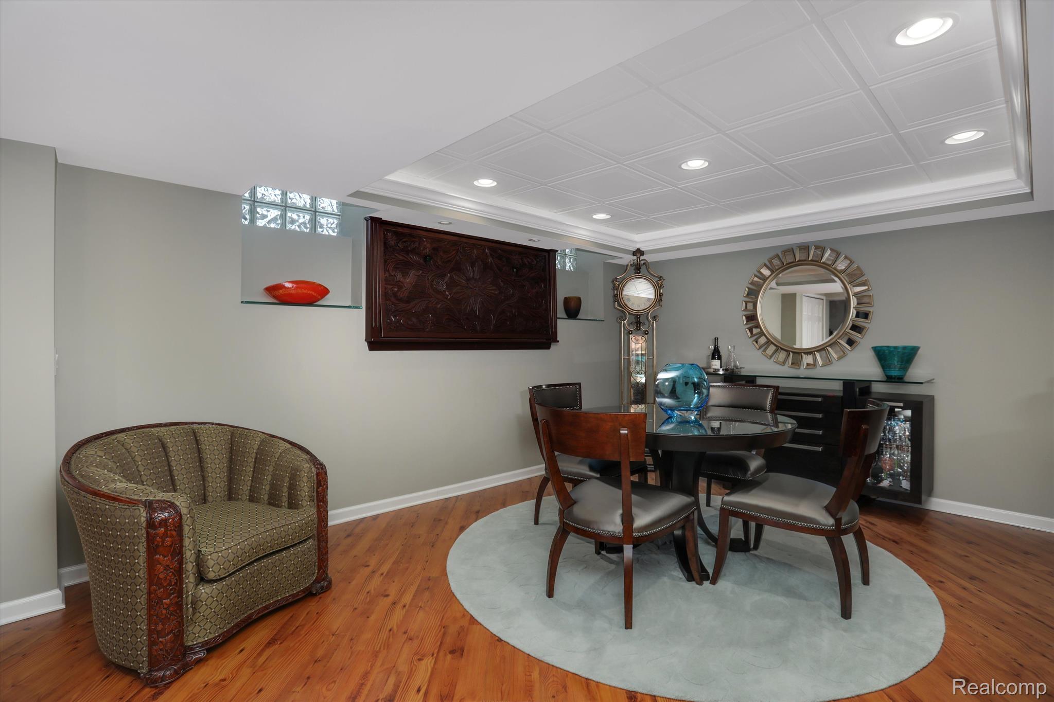4545 Valley View Rochester, MI 48306 - Photo 46 of 57 Gallery Image 46