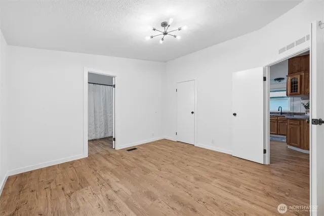 $550,000 | 8381 North Telegraph Road, Everson, WA 98247