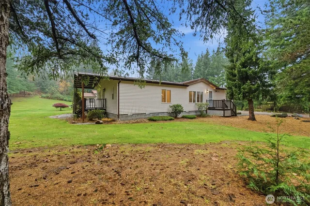 $550,000 | 8381 North Telegraph Road, Everson, WA 98247