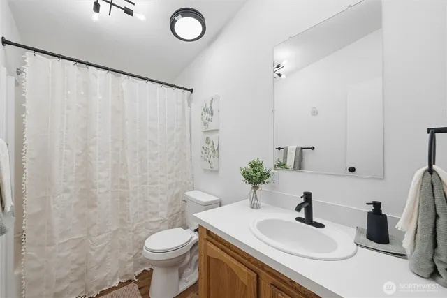 $550,000 | 8381 North Telegraph Road, Everson, WA 98247