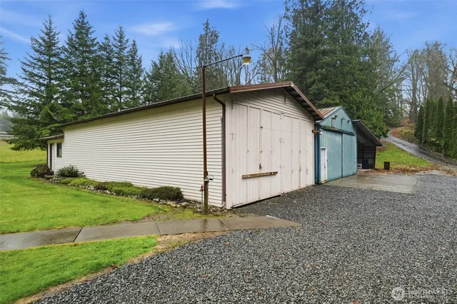 $550,000 | 8381 North Telegraph Road, Everson, WA 98247