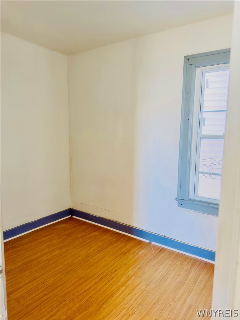 36 Johnson Street Buffalo, NY 14212 - Photo 4 of 9