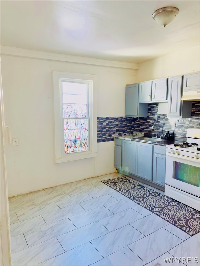 36 Johnson Street Buffalo, NY 14212 - Photo 5 of 9