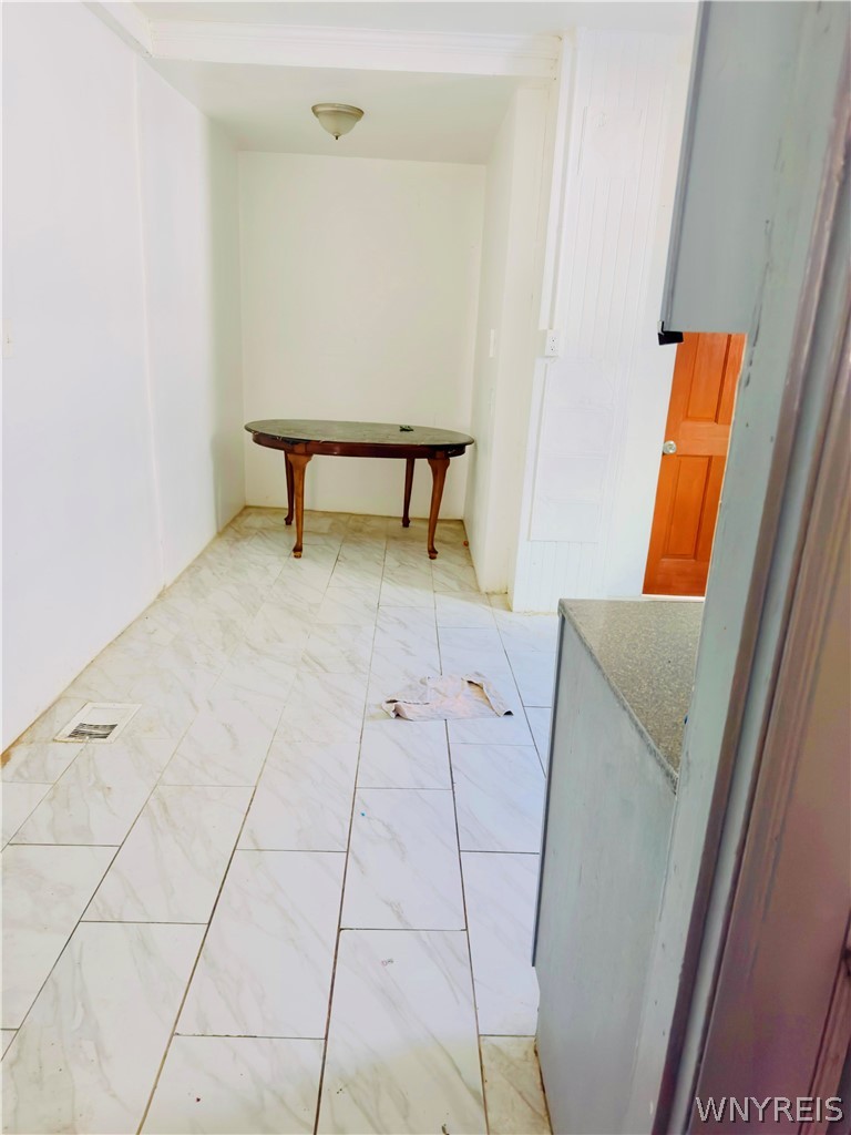 36 Johnson Street Buffalo, NY 14212 - Photo 7 of 9