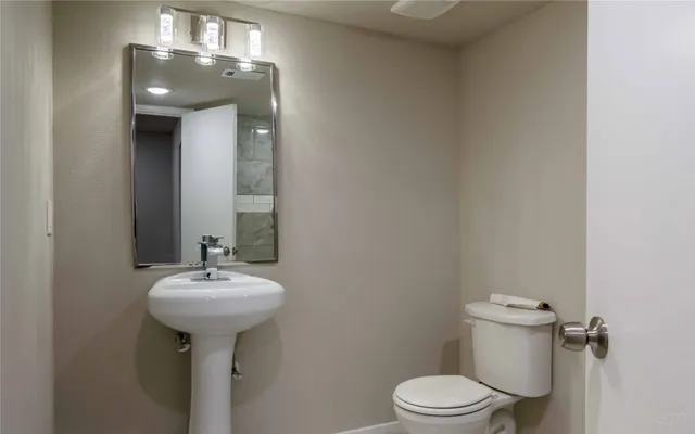 $1,450 | 12046 Beechnut Street, Houston, TX 77072