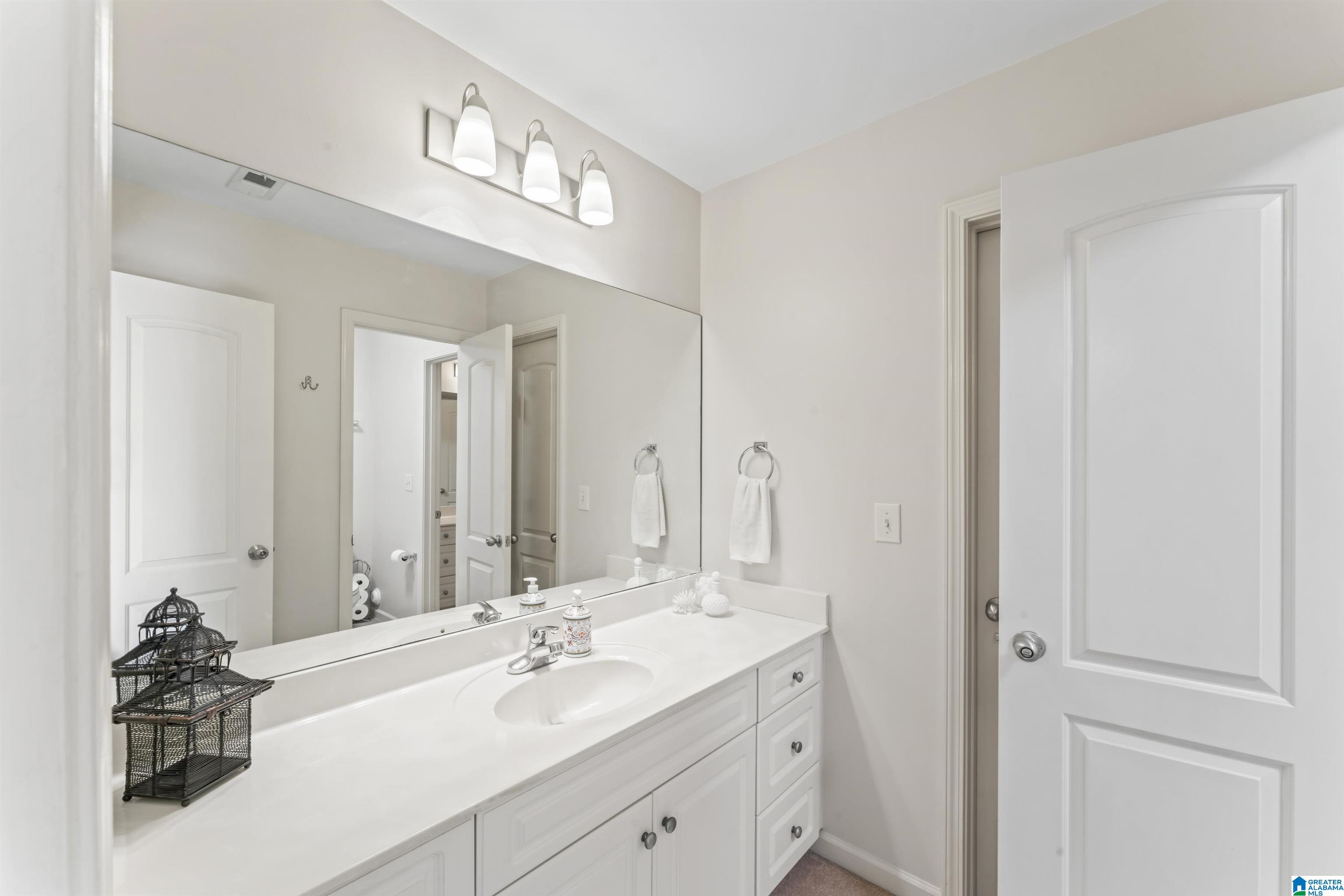 2608 Arbor Way Hoover, AL 35244 - Photo 45 of 58