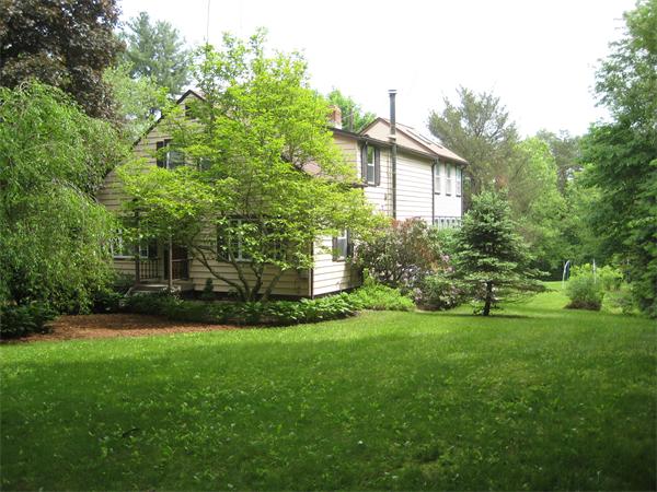 35 Old Southbridge Road Dudley, MA 01571 - Photo 2 of 26 Gallery Image 2