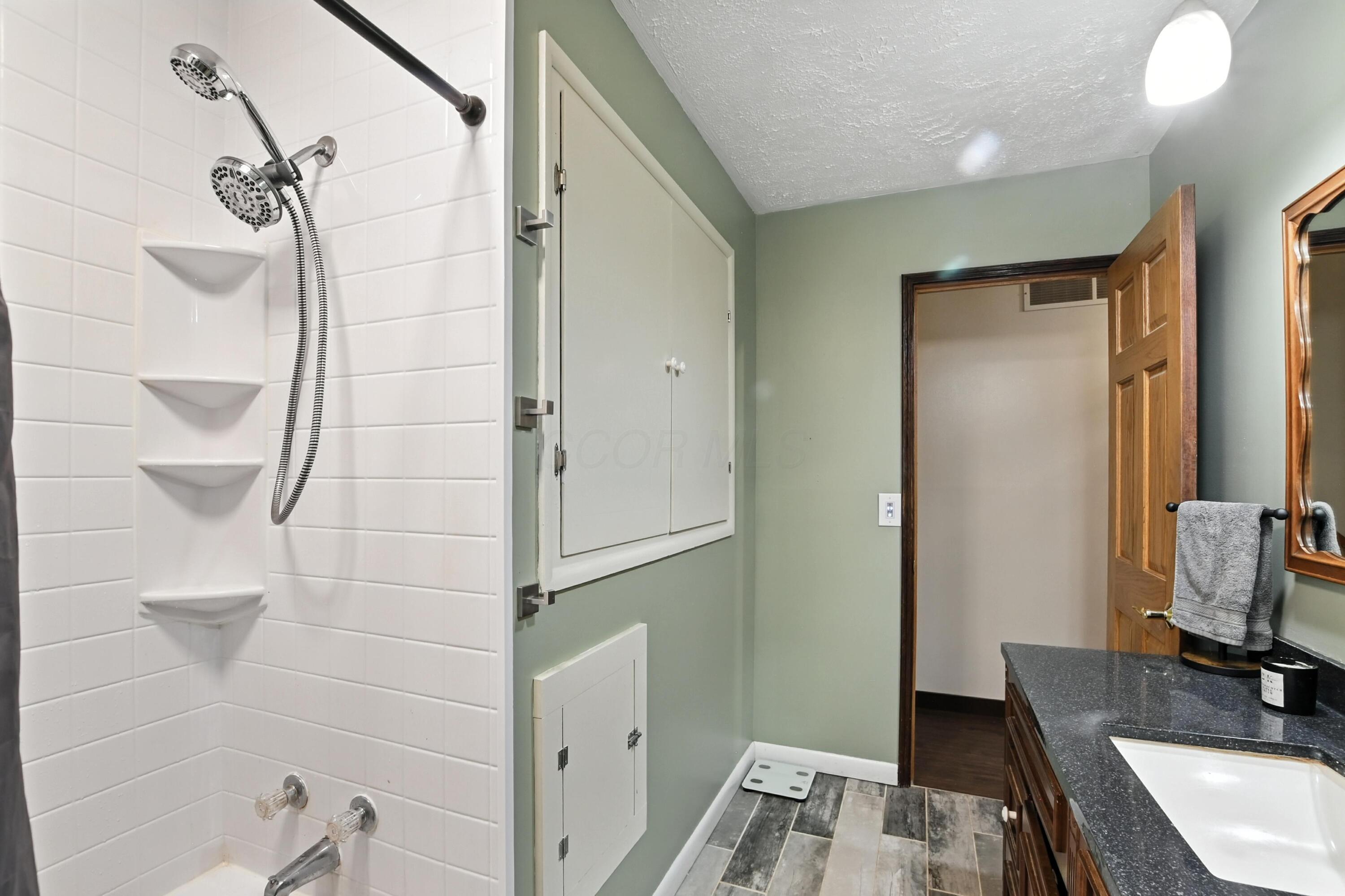 290 Oxford Road Lexington, OH 44904 - Photo 15 of 32 Photo_018
