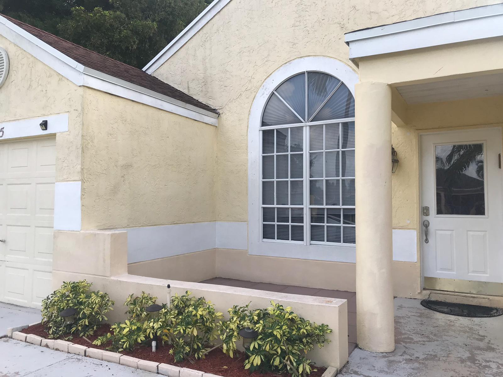 8335 Dynasty Drive Boca Raton, FL 33433 - Photo 3 of 35 B40F8104-EA53-4CF4-8006-BDE2375D5A58