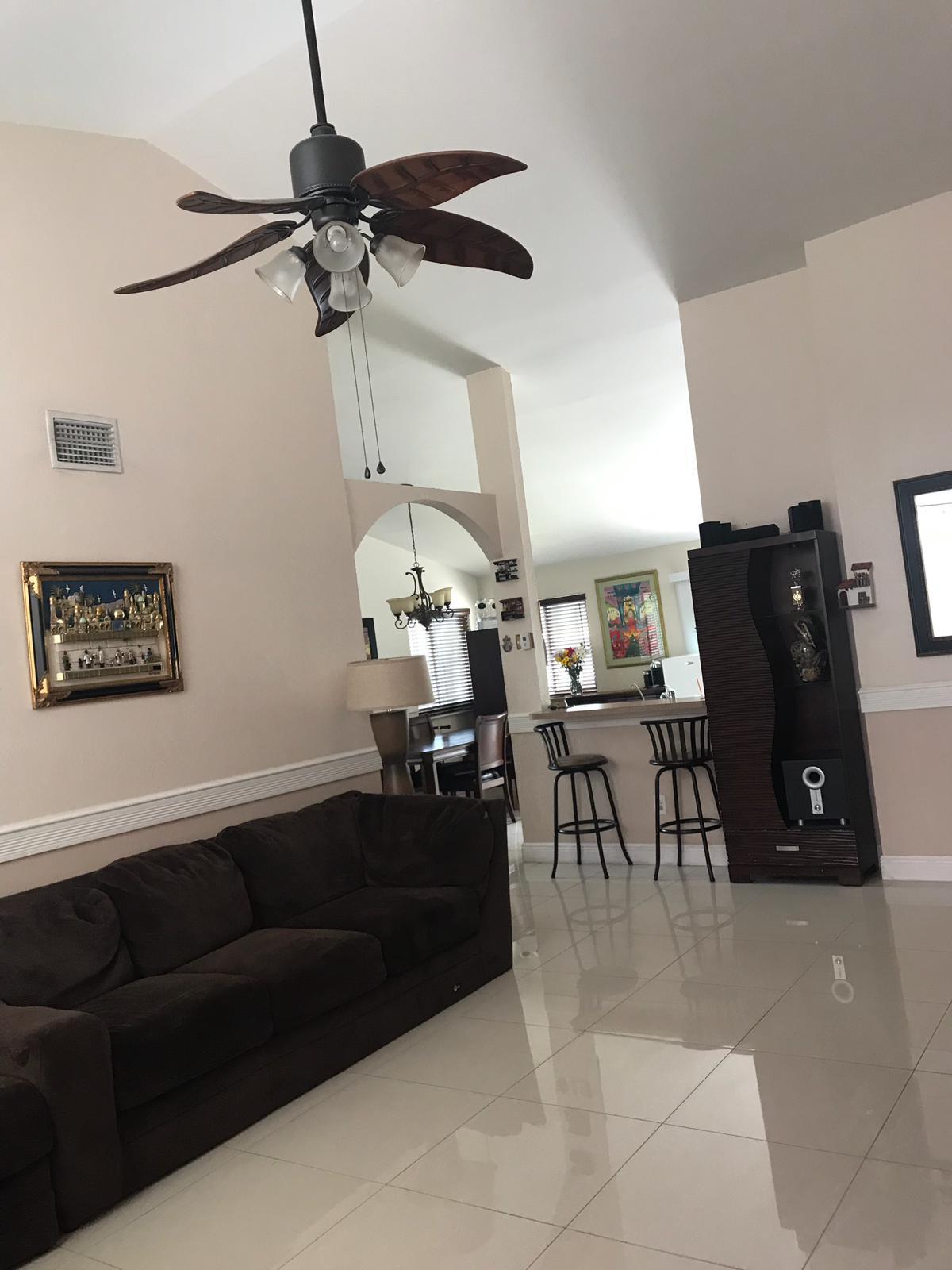 8335 Dynasty Drive Boca Raton, FL 33433 - Photo 7 of 35 BE66B2DF-C8AD-4B47-AAC4-656F6D86E8FD