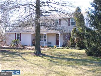 660 Clemens Road Telford, PA 18969 - Photo 1 of 6 Exterior Front