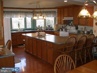 660 Clemens Road Telford, PA 18969 - Photo 3 of 6 Kitchen