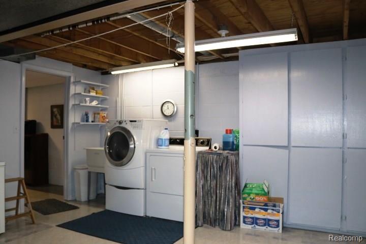 310 Stratford Road St. Clair, MI 48079 - Photo 45 of 56 IMG_9795.JPG