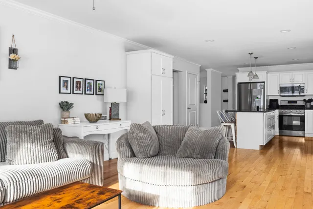 $769,000 | 107 Ann Marie Lane, Colchester, VT 05446