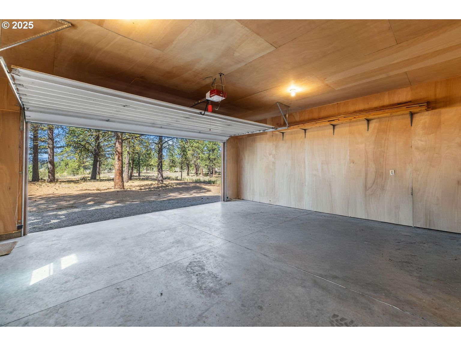 20779 Bear Gulch Road Canyon City, OR 97820 - Photo 25 of 35 a view of an empty room with a window
