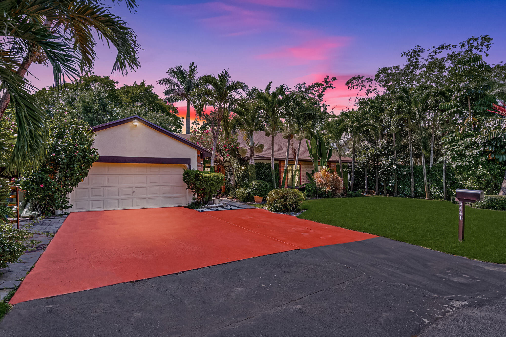 5441 Southwest 155th Place Miami, FL 33185 - Photo 3 of 76 6-web-or-mls-06