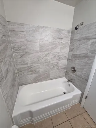 $1,300 | 197 East Powers Avenue, Unit 4, Littleton, CO 80121