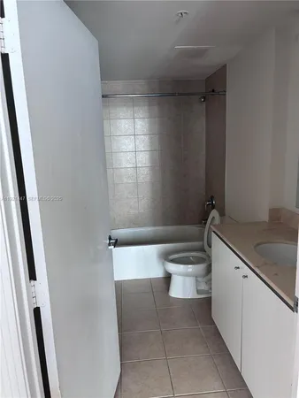 $3,100 | 9066 Southwest 73rd Court, Unit 1409, Miami, FL 33156