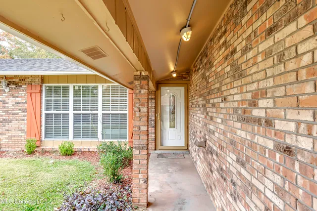 $210,000 | 262 Trojan Drive, Pearl, MS 39208