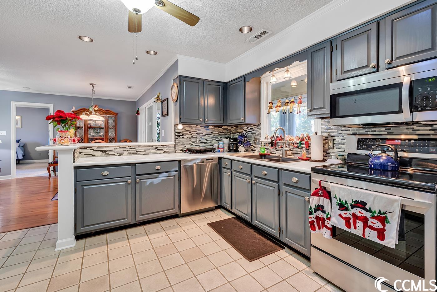 9433 Chicory Lane Murrells Inlet, SC 29576 - Photo 13 of 40 Gallery Image 13