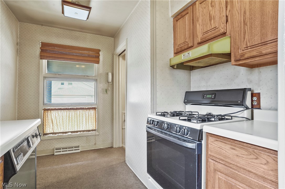 6746 Smith Road Cleveland, OH 44130 - Photo 22 of 28 Gallery Image 22