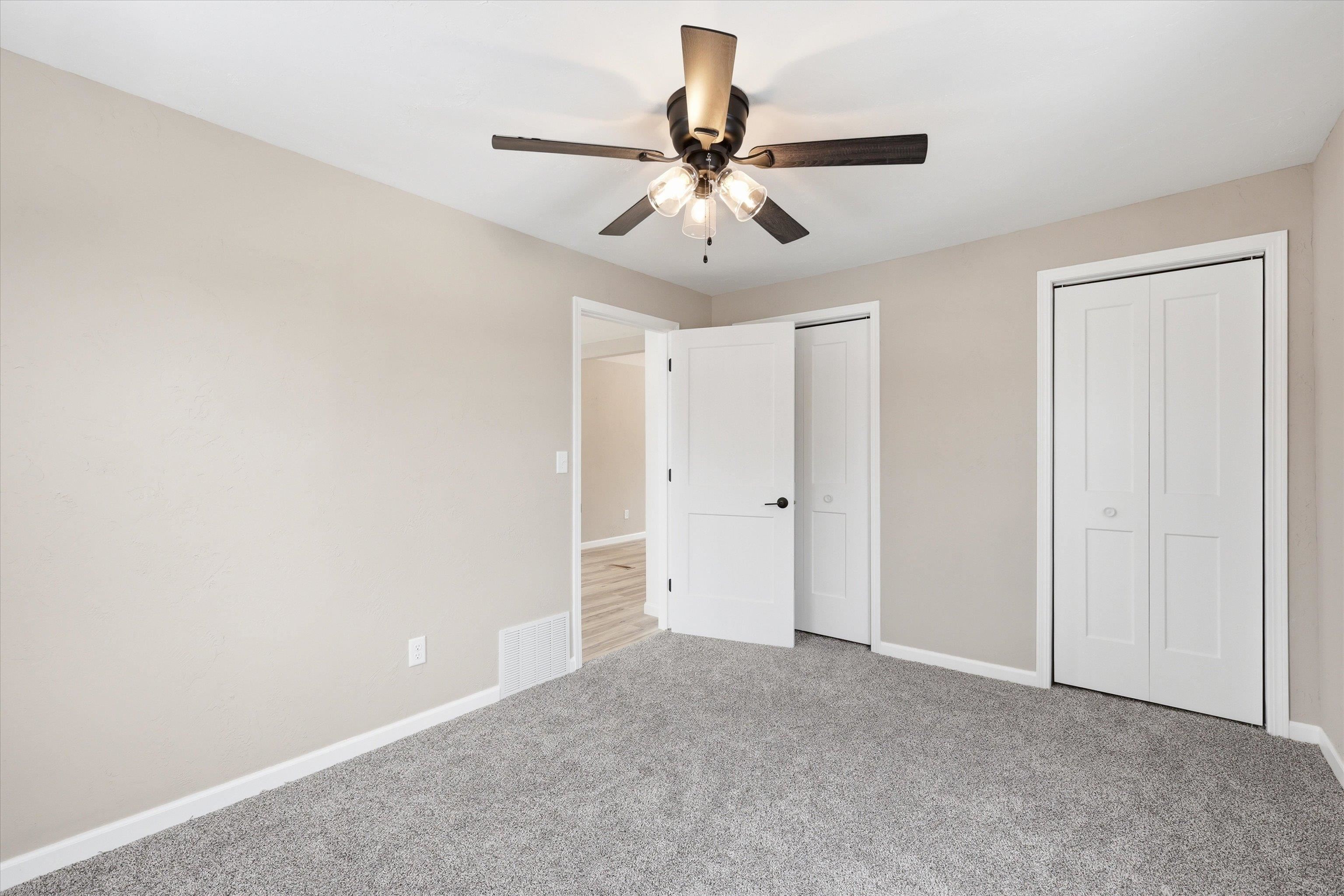 115 West 4th Street Manawa, WI 54949 - Photo 16 of 27