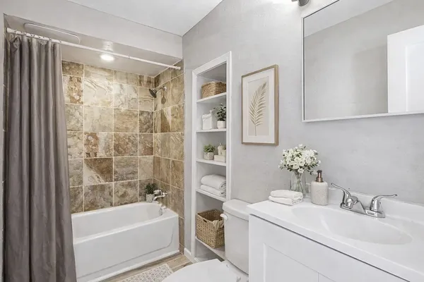 $230,000 | 115 West 4th Street, Manawa, WI 54949