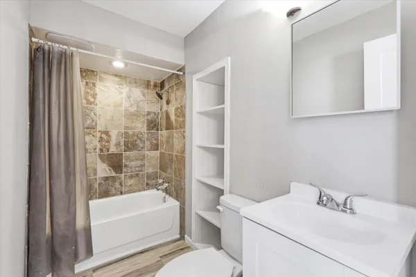 $230,000 | 115 West 4th Street, Manawa, WI 54949