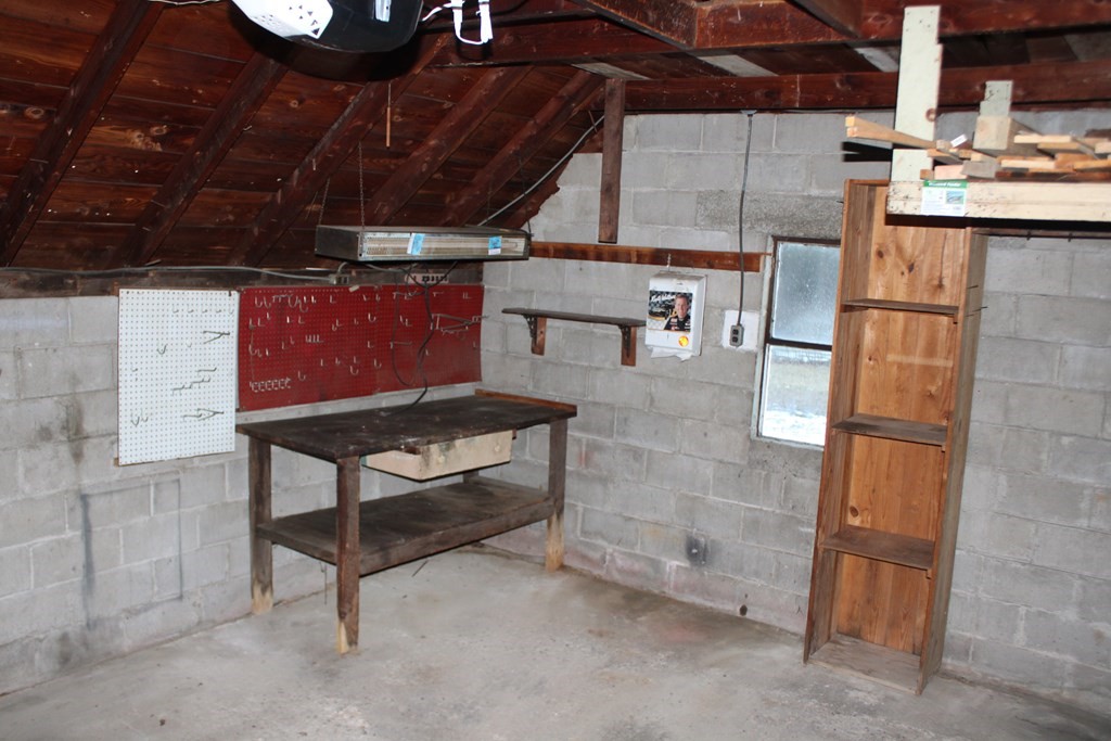 72 Northfield Road Erving, MA 01344 - Photo 18 of 19 Gallery Image 18