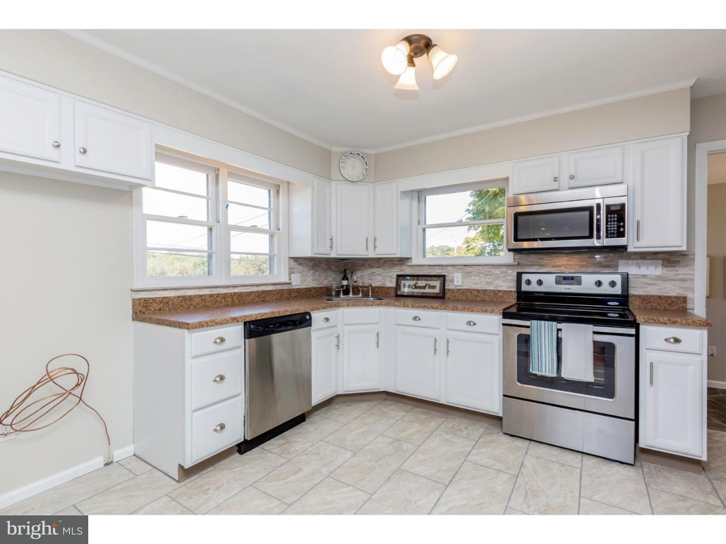 294 Warwick Road Elverson, PA 19520 - Photo 13 of 24 Gallery Image 13