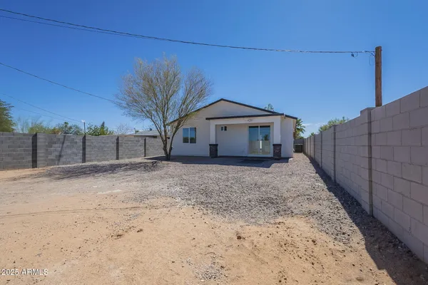 $315,000 | 392 West Lincoln Avenue, Coolidge, AZ 85128