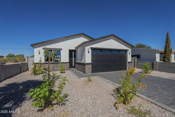 a view of a house with a outdoor space