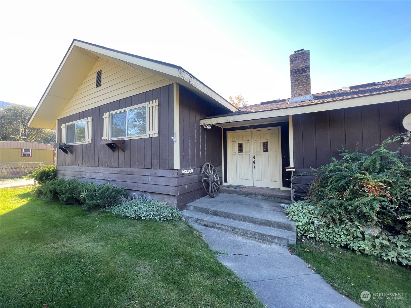 53 Jennings Loop Road Oroville, WA 98844 - Photo 1 of 37 Gallery Image 1