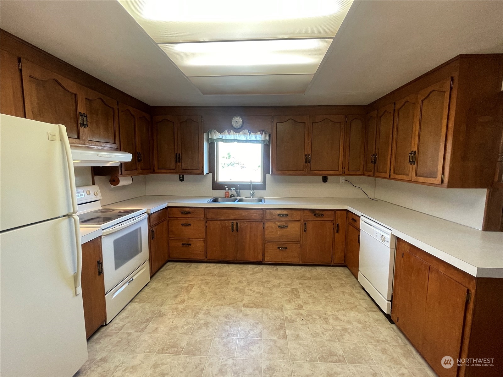 53 Jennings Loop Road Oroville, WA 98844 - Photo 16 of 37 Gallery Image 16
