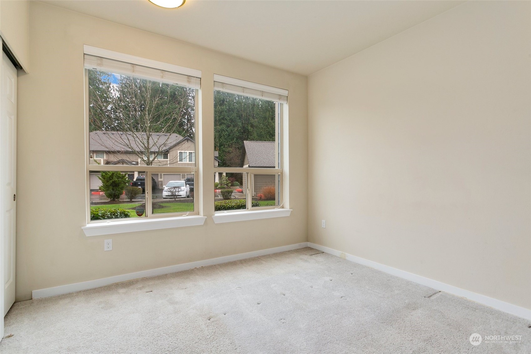 1900 Weaver Road, Unit H101 Snohomish, WA 98290 - Photo 11 of 23 Gallery Image 11