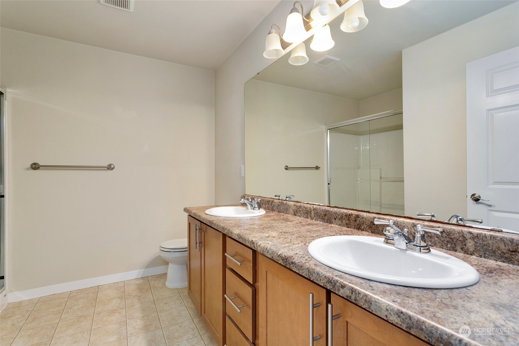 1900 Weaver Road, Unit H101 Snohomish, WA 98290 - Photo 16 of 23 Gallery Image 16