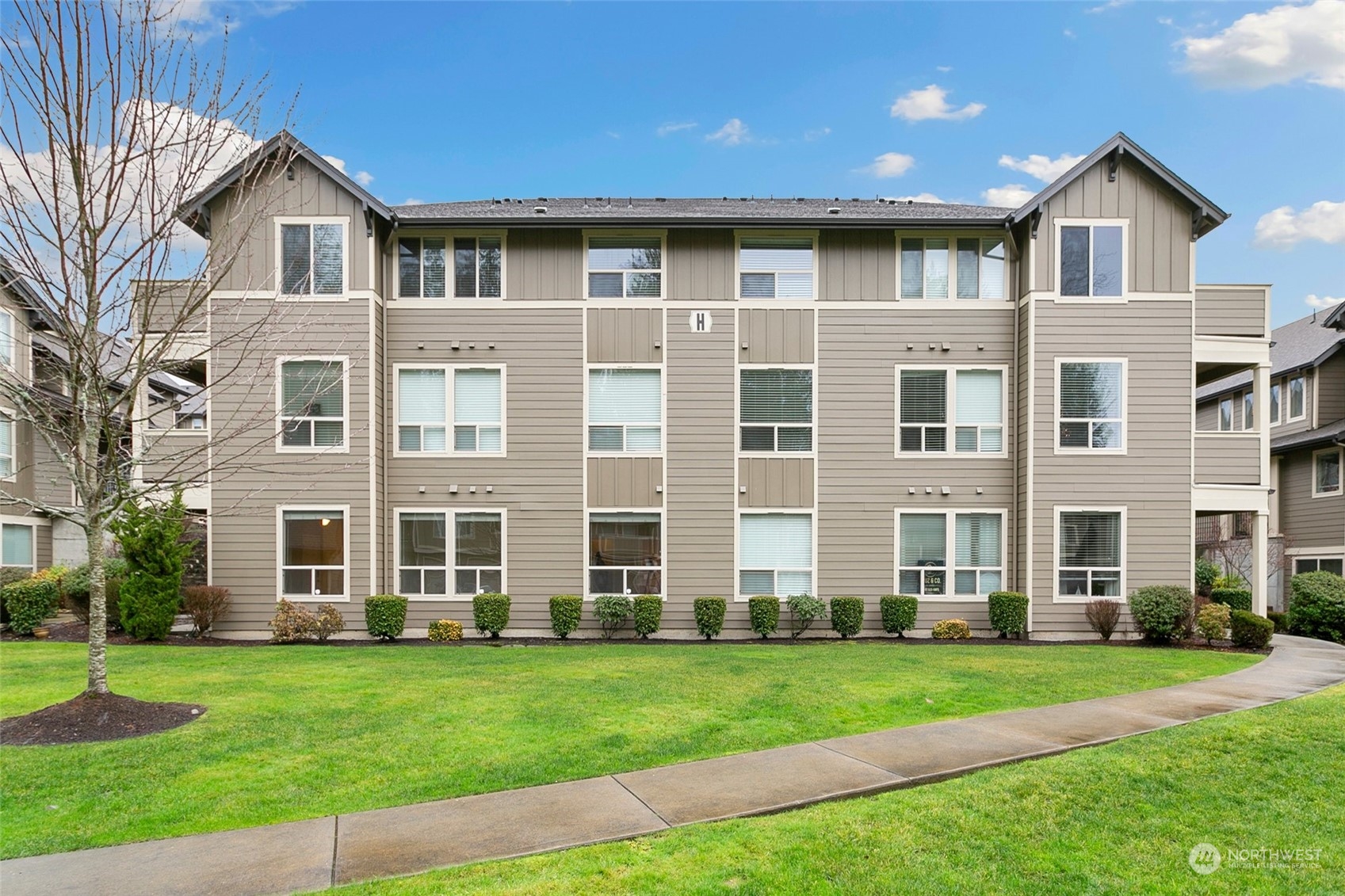 1900 Weaver Road, Unit H101 Snohomish, WA 98290 - Photo 22 of 23 Gallery Image 22