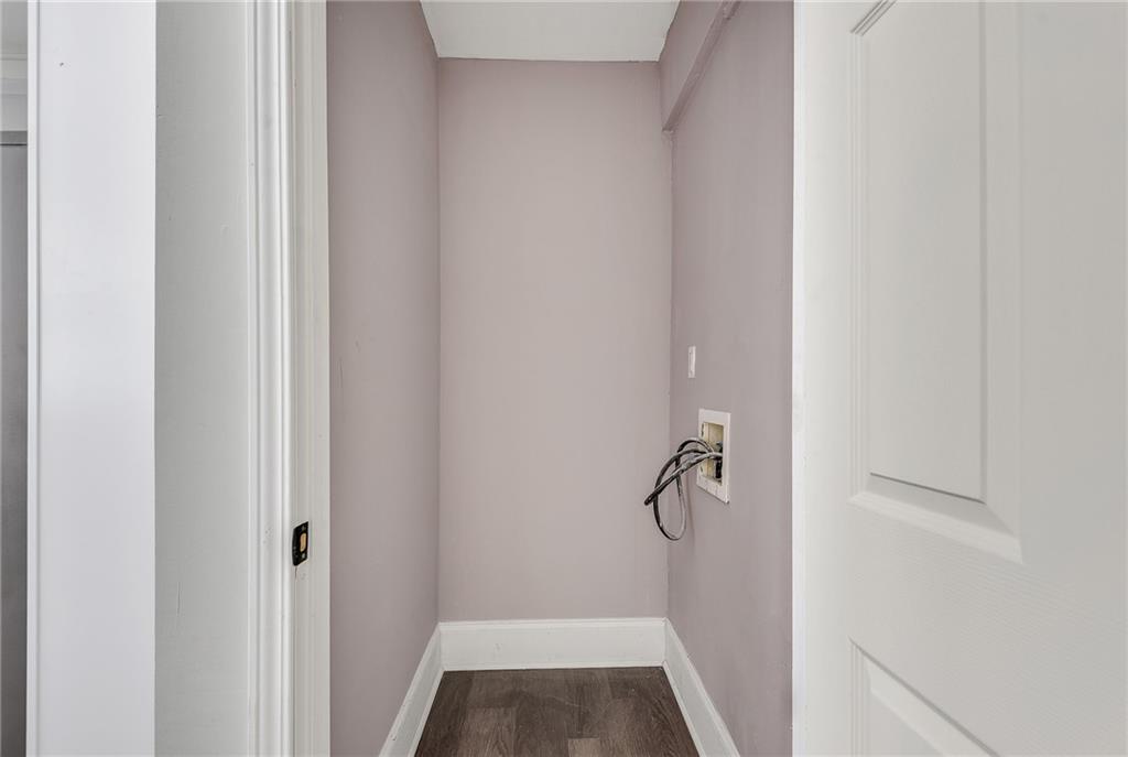 2300 Dauphine Street Atlanta, GA 30344 - Photo 21 of 34 a view of bathroom