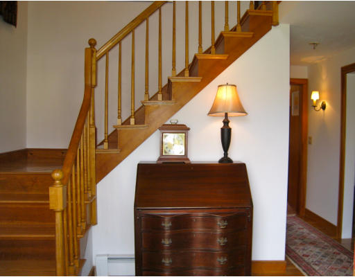 5 Alprilla Farm Road Hopkinton, MA 01748 - Photo 2 of 30 Gallery Image 2