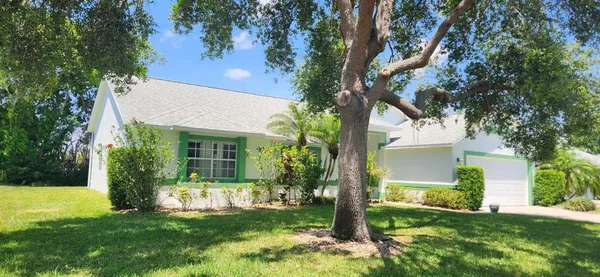 $2,800 | 292 Carmel Drive, Melbourne, FL 32940
