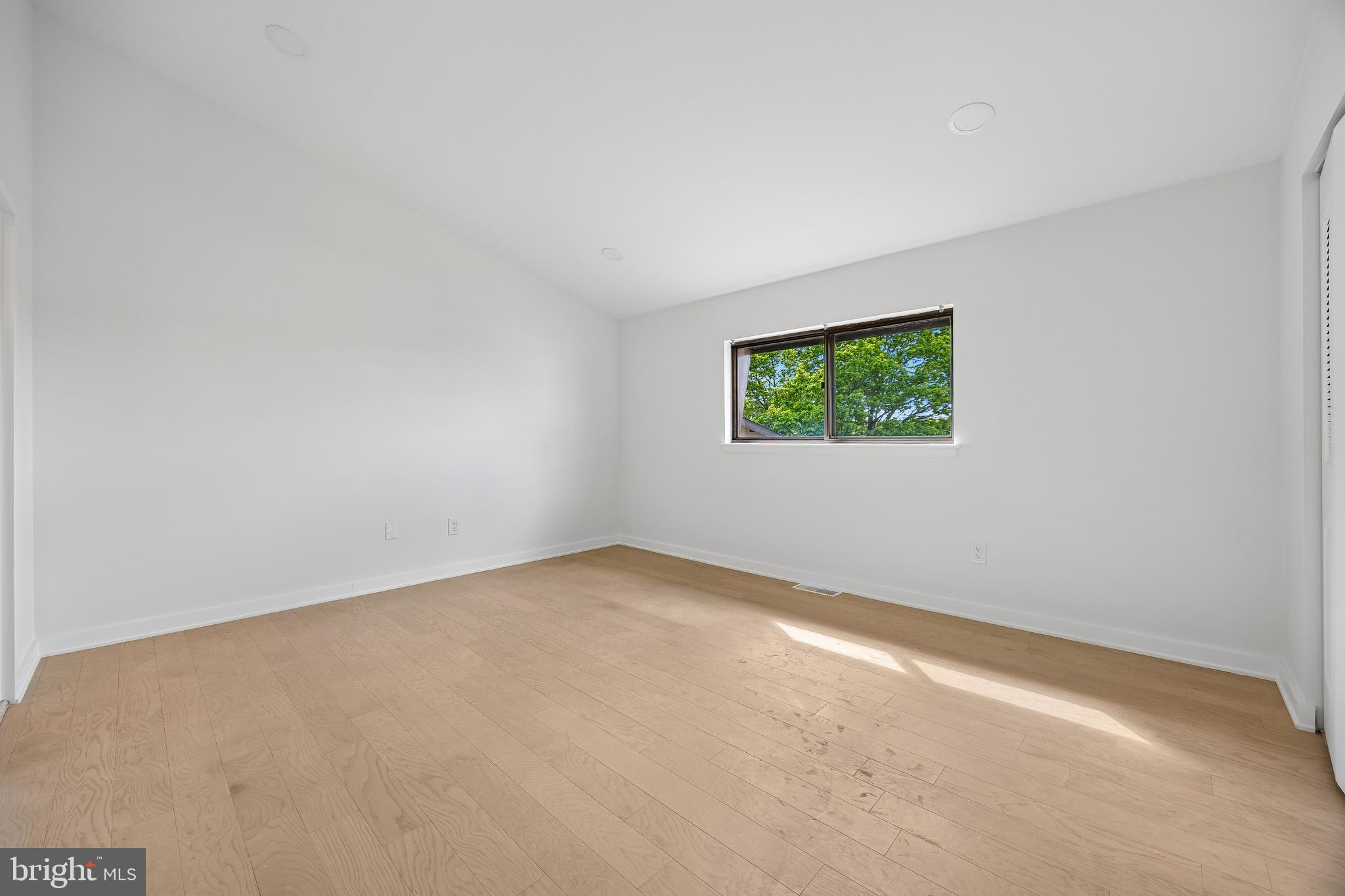 30 North Waterloo Road, Unit 12 Devon, PA 19333 - Photo 8 of 33