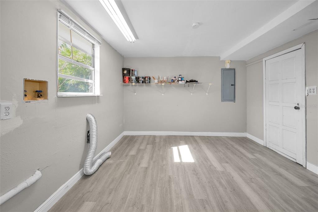 2476 Coronado Way Dunedin, FL 34698 - Photo 22 of 81