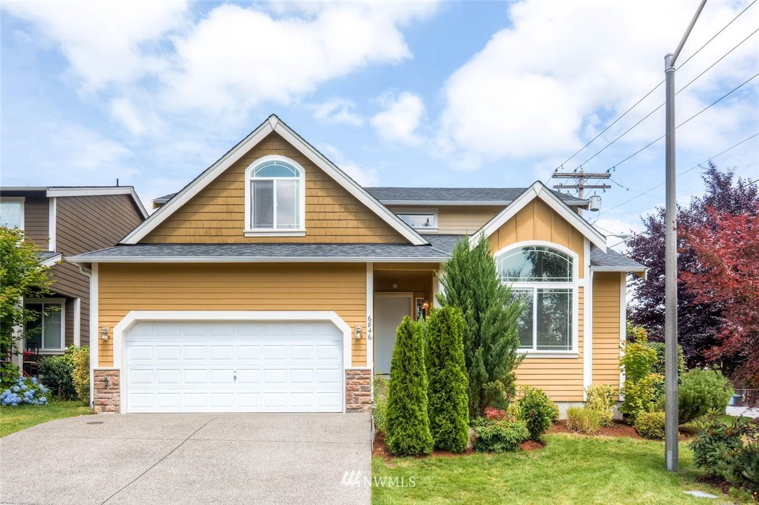 6846 Southeast 5th Street Renton, WA 98059 - Photo 1 of 25