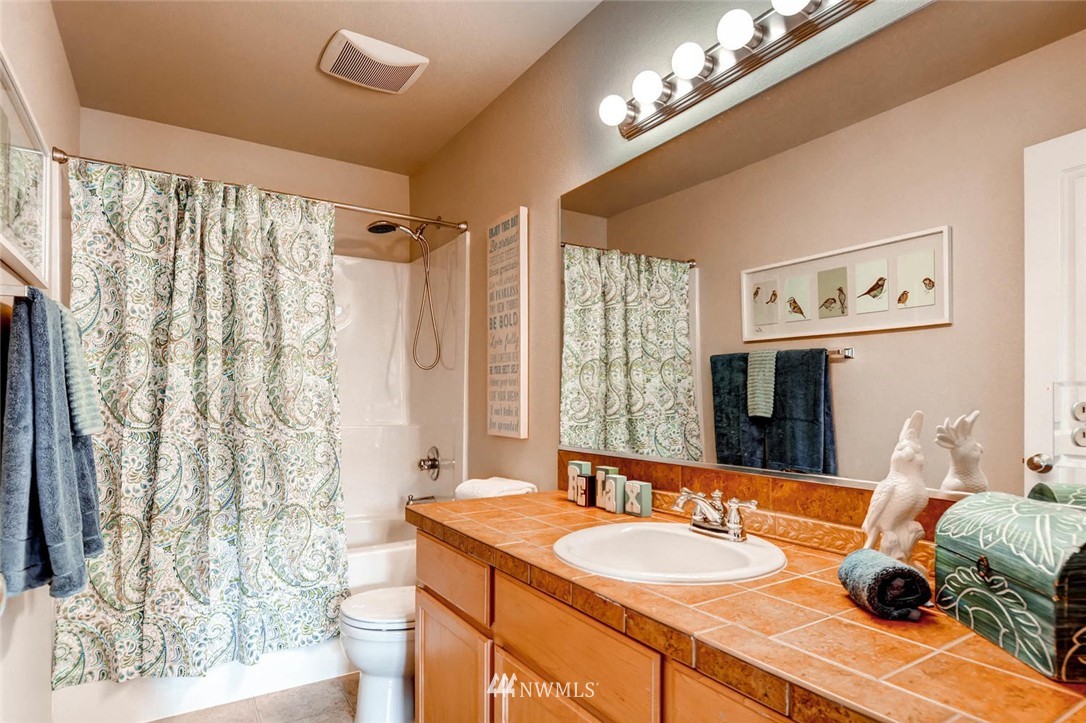6846 Southeast 5th Street Renton, WA 98059 - Photo 20 of 25