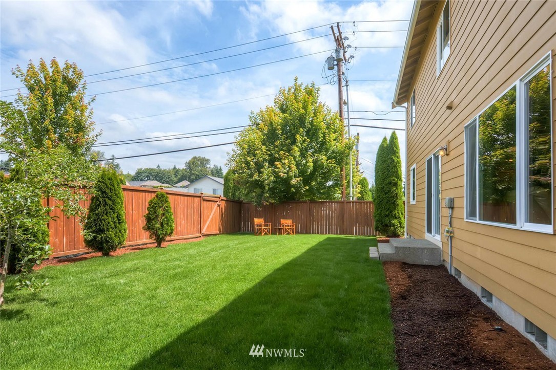 6846 Southeast 5th Street Renton, WA 98059 - Photo 22 of 25
