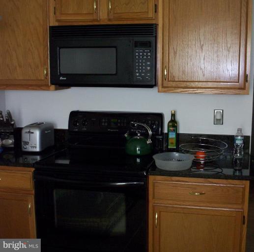 4200 Red Ridge Way, Unit 4200 Randallstown, MD 21133 - Photo 6 of 27 Kitchen