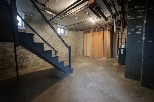 a view of an entryway