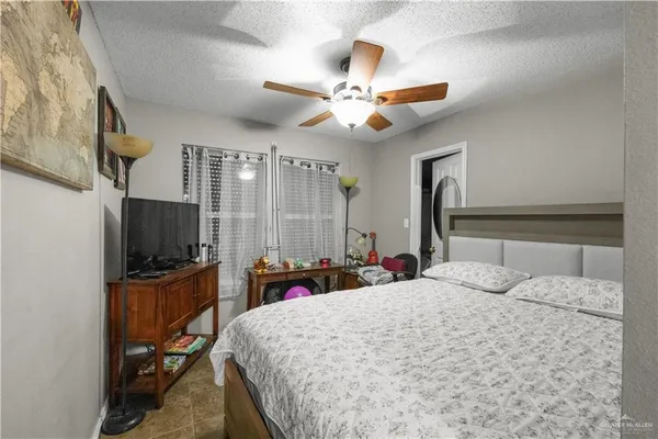 $1,400 | 1901 West Roosevelt Street, Weslaco, TX 78599